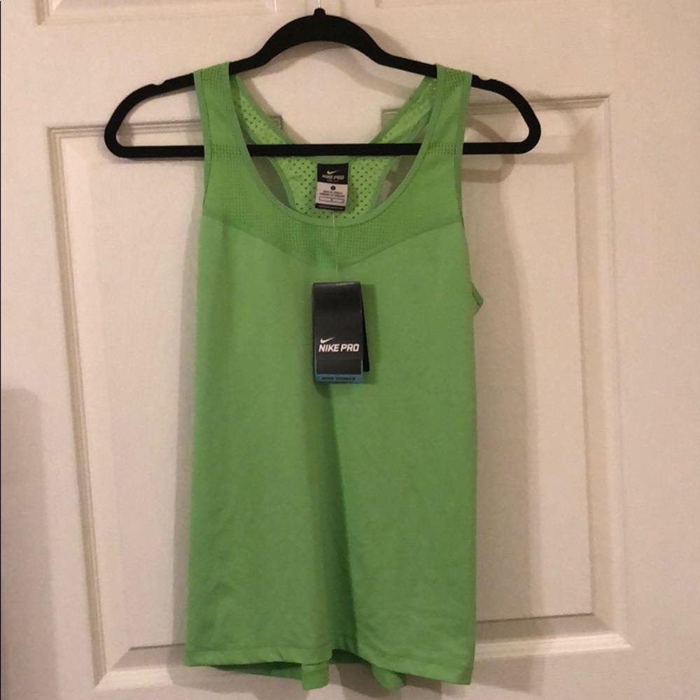 💚 Nike Dri Fit Tank 💚